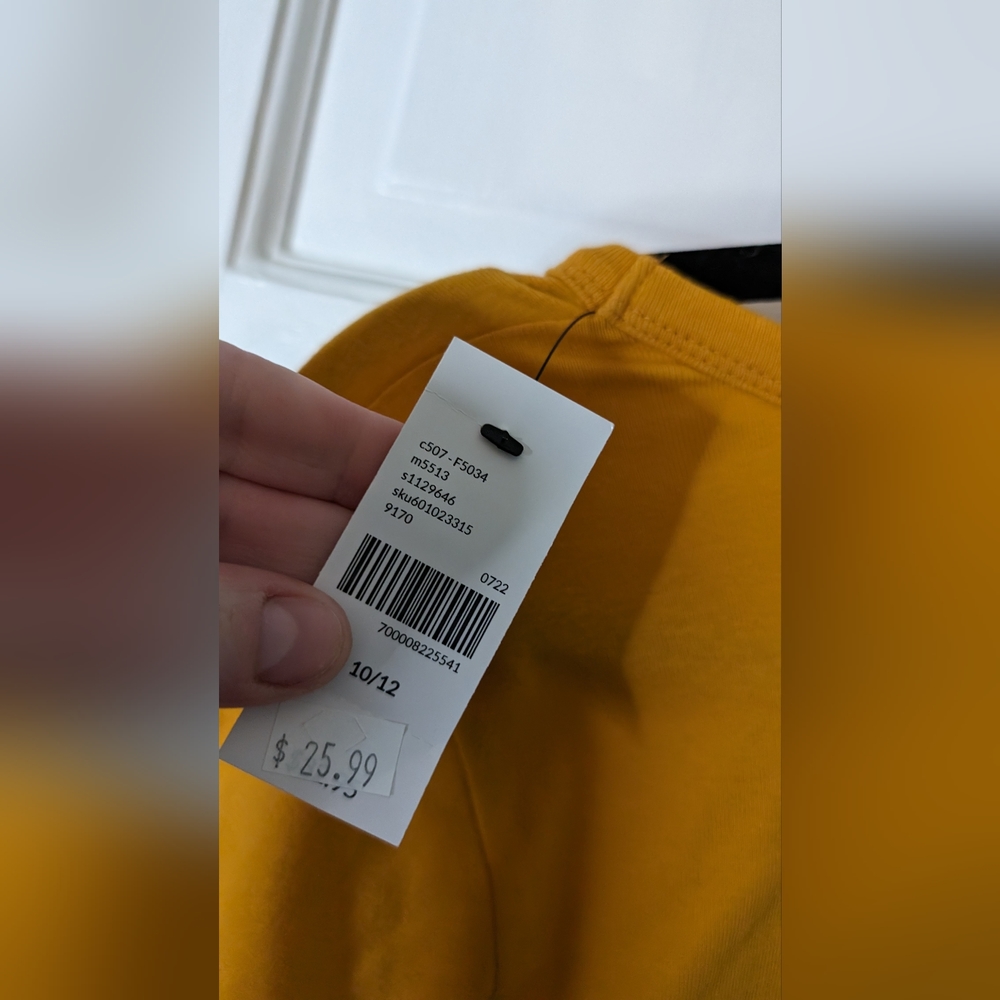 Lane bryant mustard ss top NWT size 10/12- LARGE - Picture 2 of 7